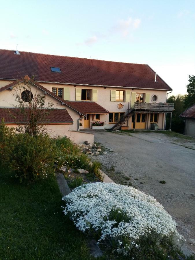 Le Chant Du Coq Bief-des-Maisons Exterior foto